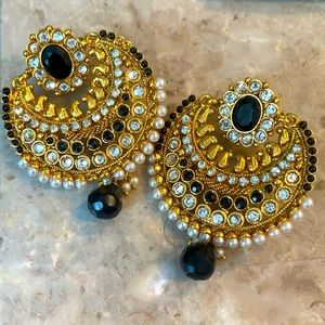 ⭐️Indian/Pakistani Magnificent Earrings⭐️
